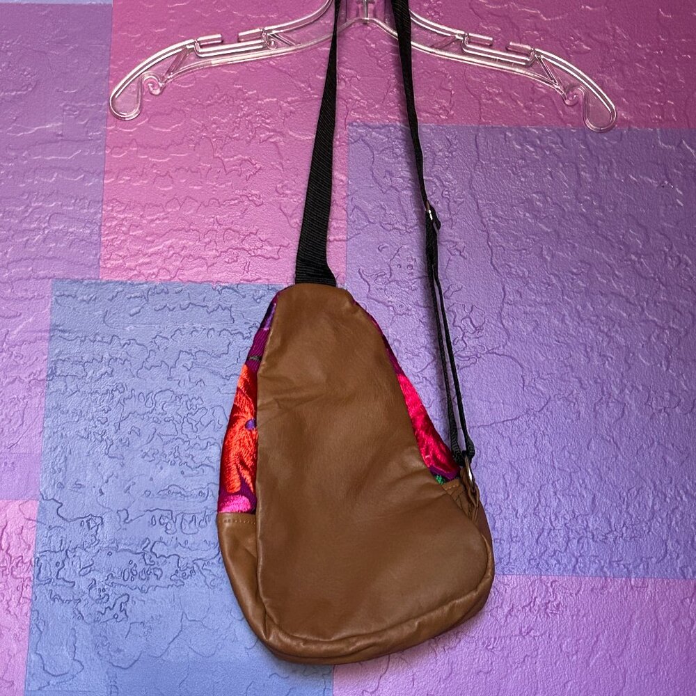 Sling Bag - Picture 4 of 4